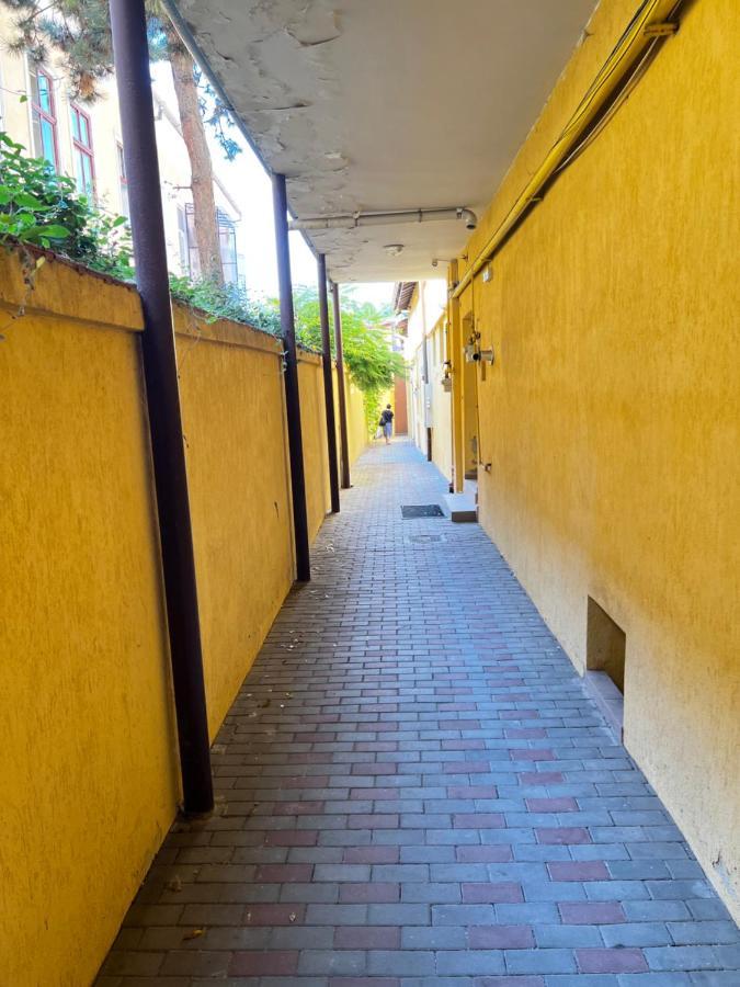 Ndl Downtown Cluj Aparthotel Exteriör bild