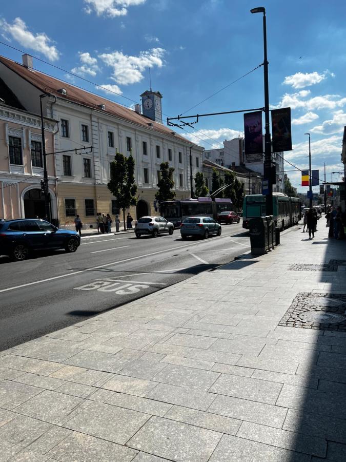 Ndl Downtown Cluj Aparthotel Exteriör bild